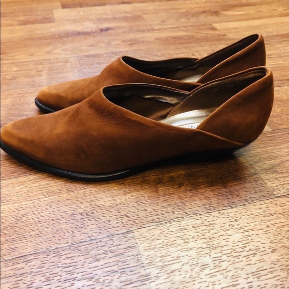 Nicole Vintage Suede Bootie Shoes - Picture 7 of 8